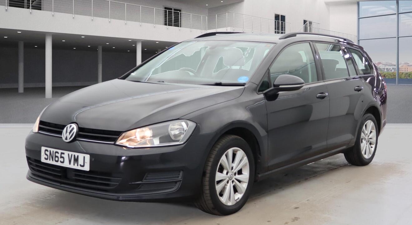 Used Volkswagen Golf 2015 for sale - 76282803: Photo 2