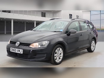 Used Volkswagen Golf 2015 for sale - 76282803: Photo