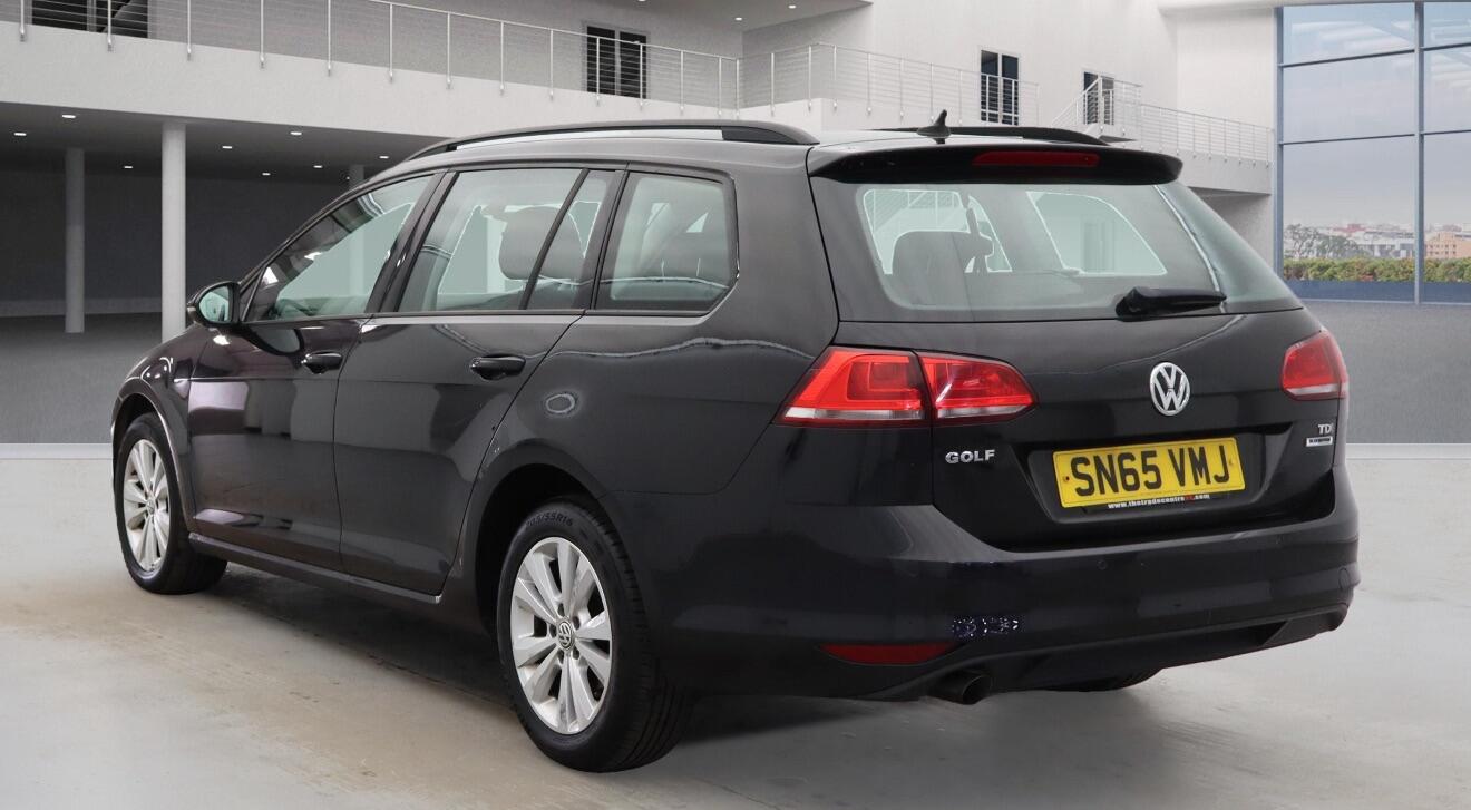 Used Volkswagen Golf 2015 for sale - 76282803: Photo 3
