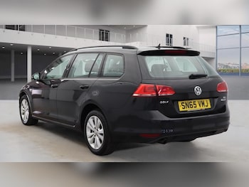Used Volkswagen Golf 2015 for sale - 76282803: Photo
