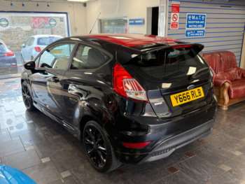 Used Ford Fiesta 2016 for sale - 74935061: Photo