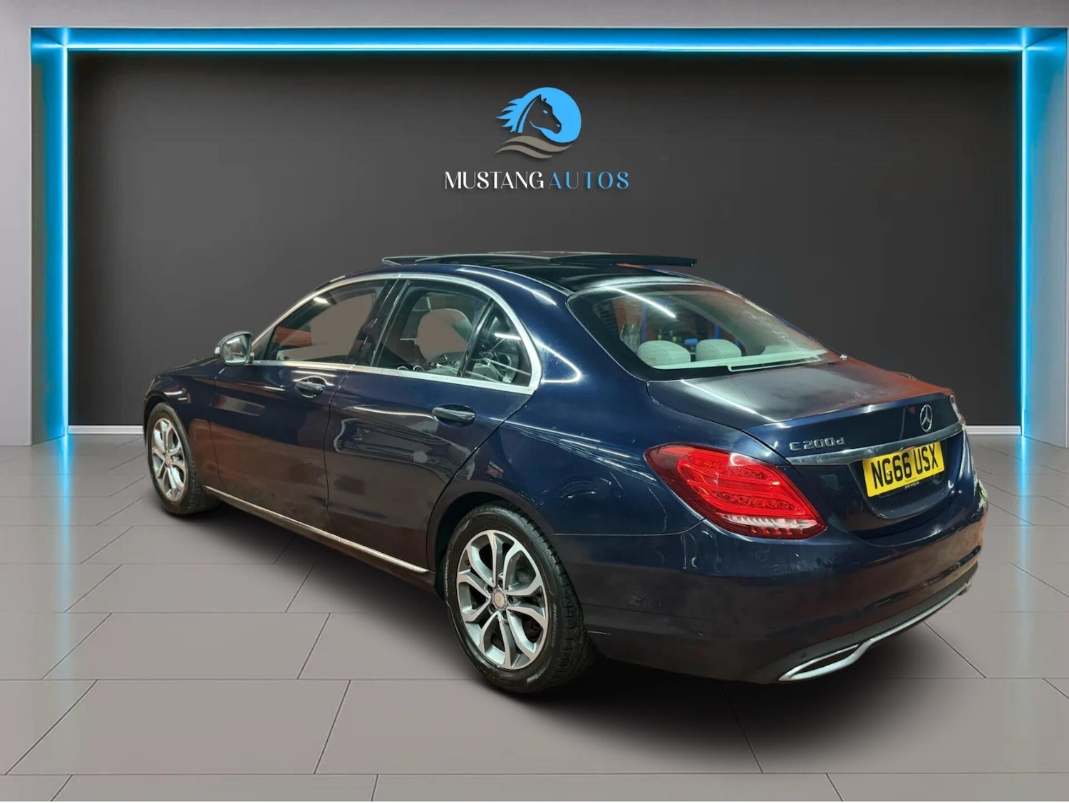 Used Mercedes-Benz C Class for sale - 77242785: Photo 4