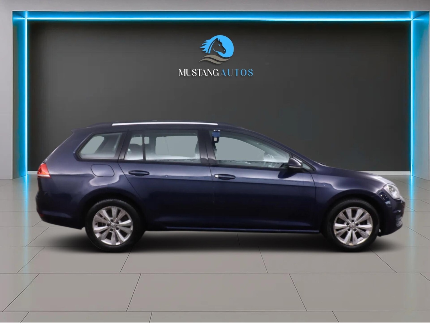 Used Volkswagen Golf 2014 for sale - 77049778: Photo 2