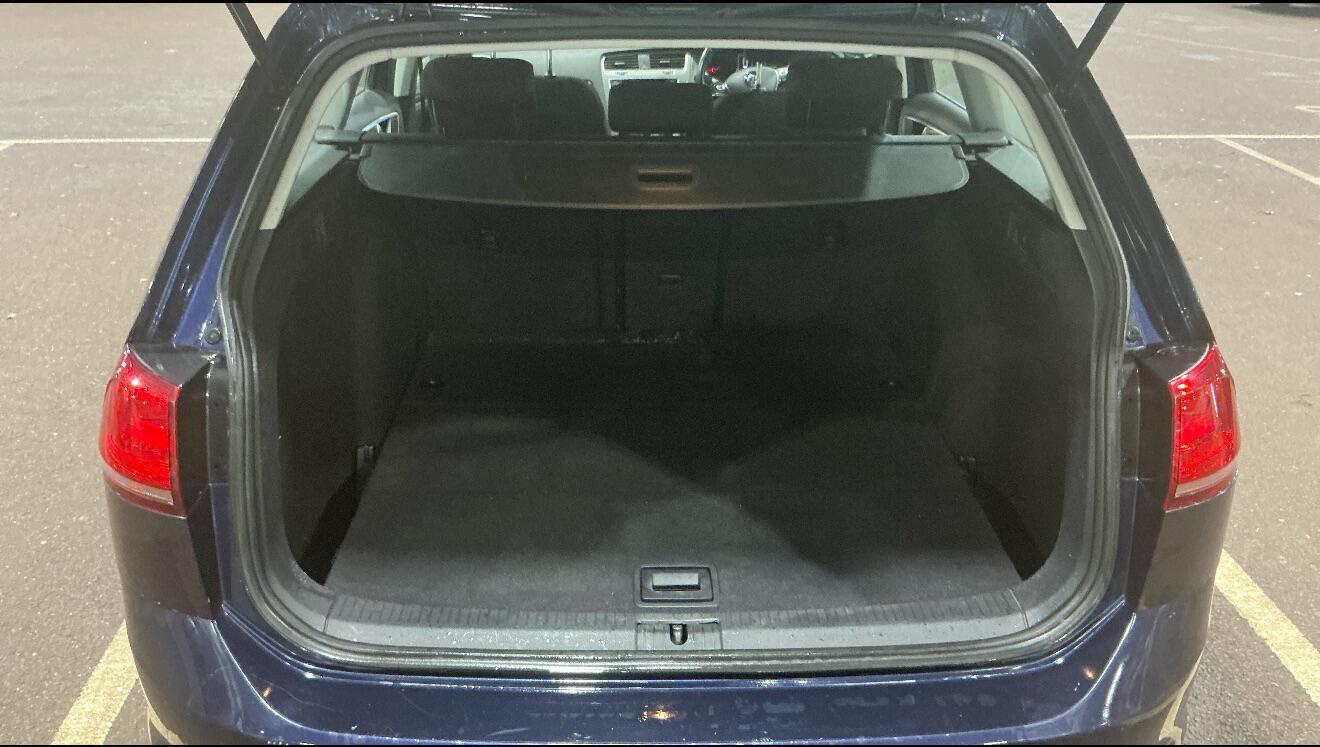 Used Volkswagen Golf 2014 for sale - 77049778: Photo 7