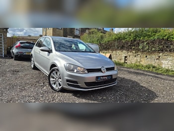 2013 (62) - 2.0 TDI BlueMotion Tech SE Euro 5 (s/s) 5dr