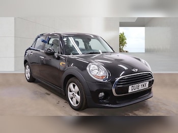 Used MINI Hatch 2017 for sale - 78135909: Photo