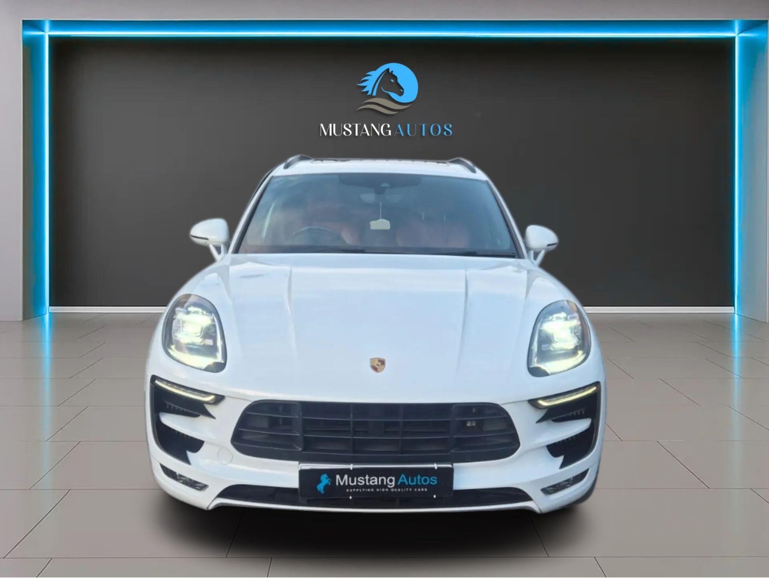 Used Porsche Macan for sale - 78214613: Photo 2