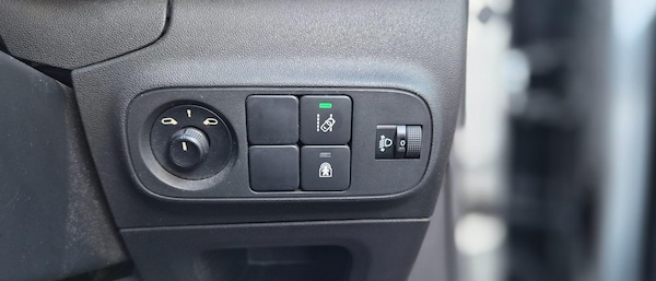 Used Citroen C3 2017 for sale - 76109848: Photo 14
