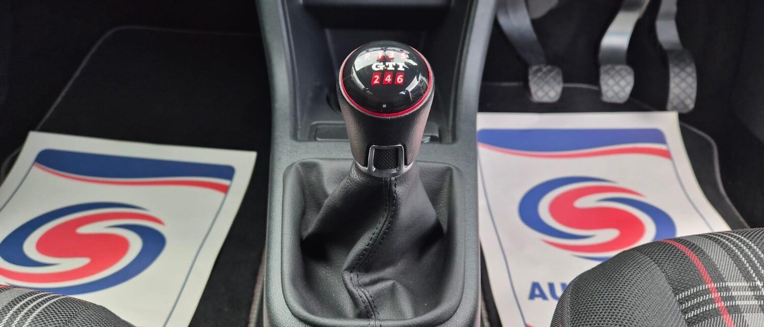 Used Volkswagen up! 2021 for sale - 77853145: Photo 11