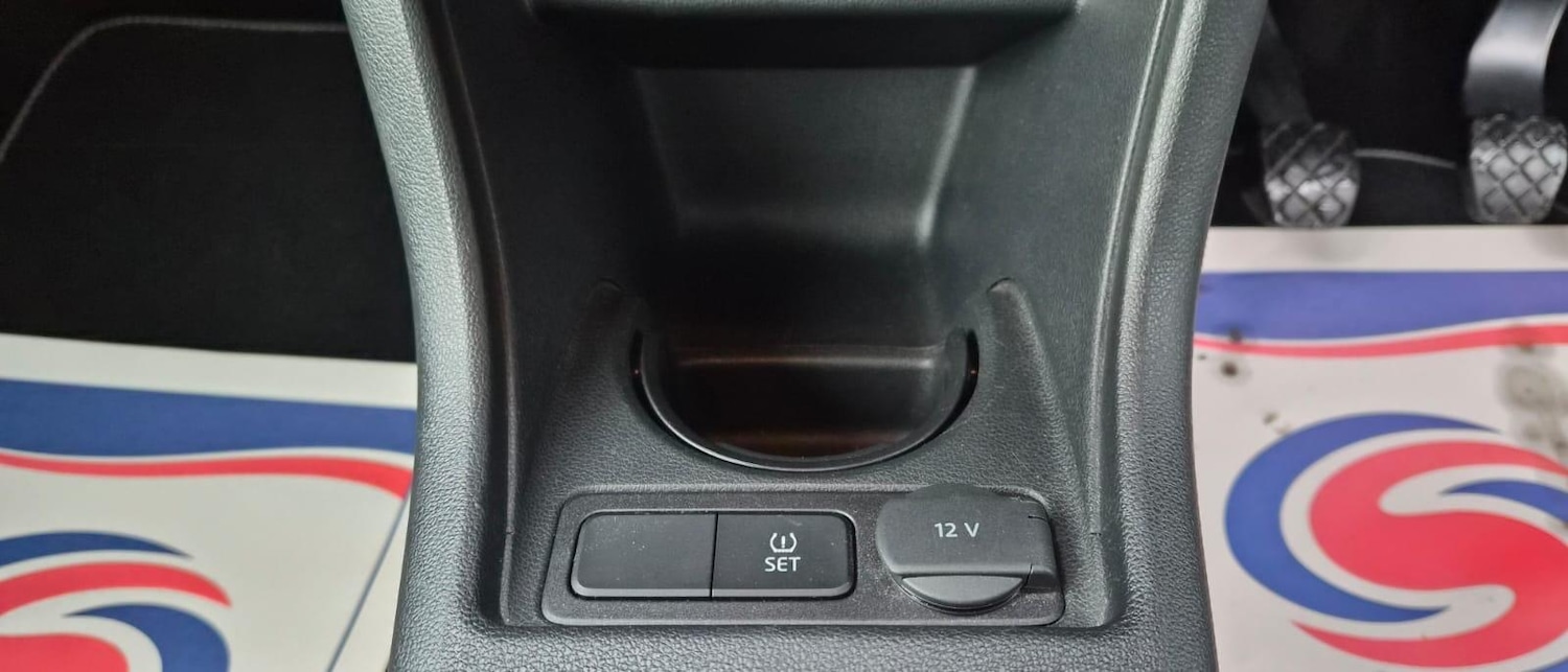 Used Volkswagen up! 2021 for sale - 77853145: Photo 30