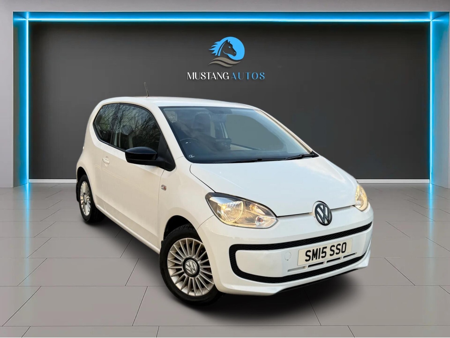 Used Volkswagen up! 2015 for sale - 76913967: Photo 1