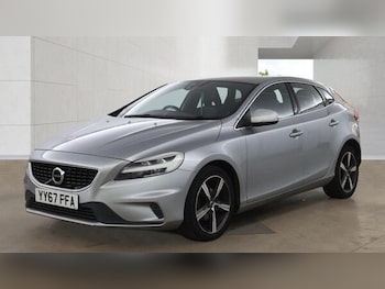 Used Volvo V40 2016 for sale - 79475450: Photo
