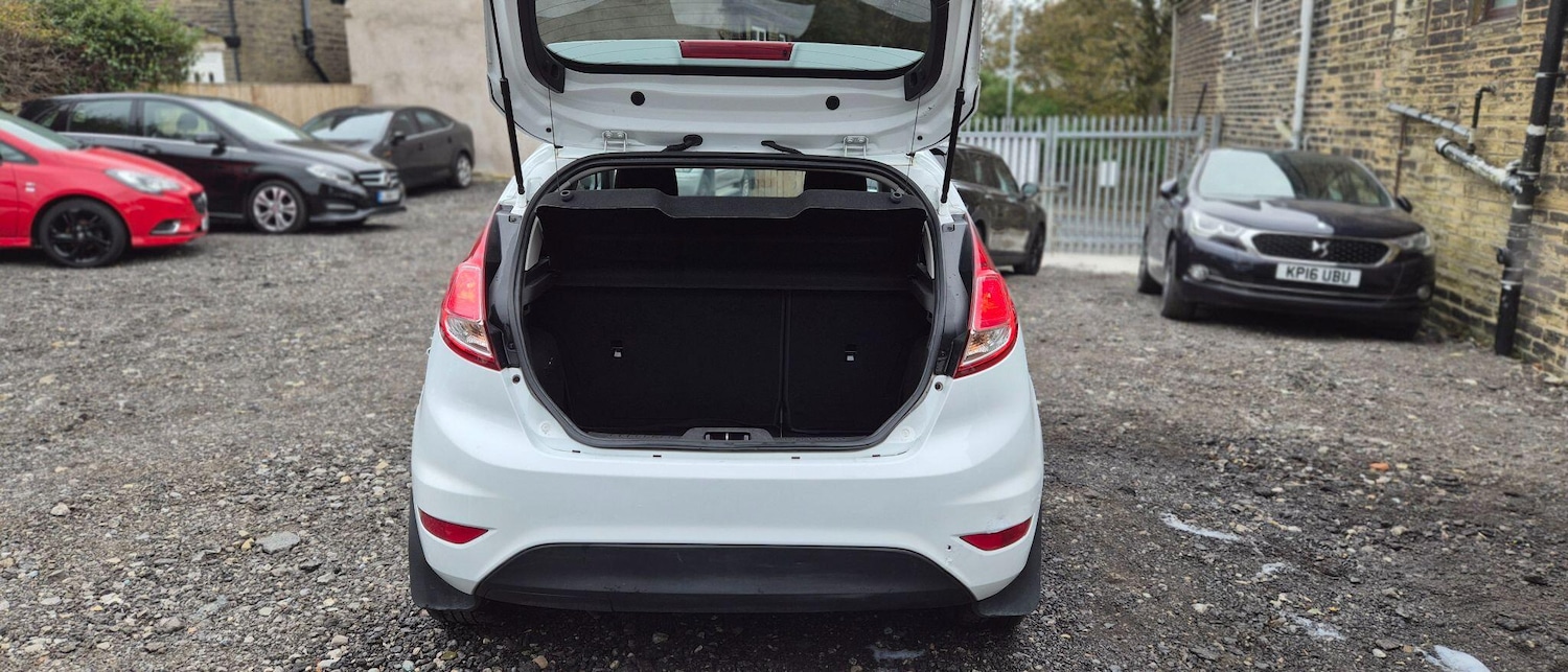 Used Ford Fiesta 2014 for sale - 76247245: Photo 11