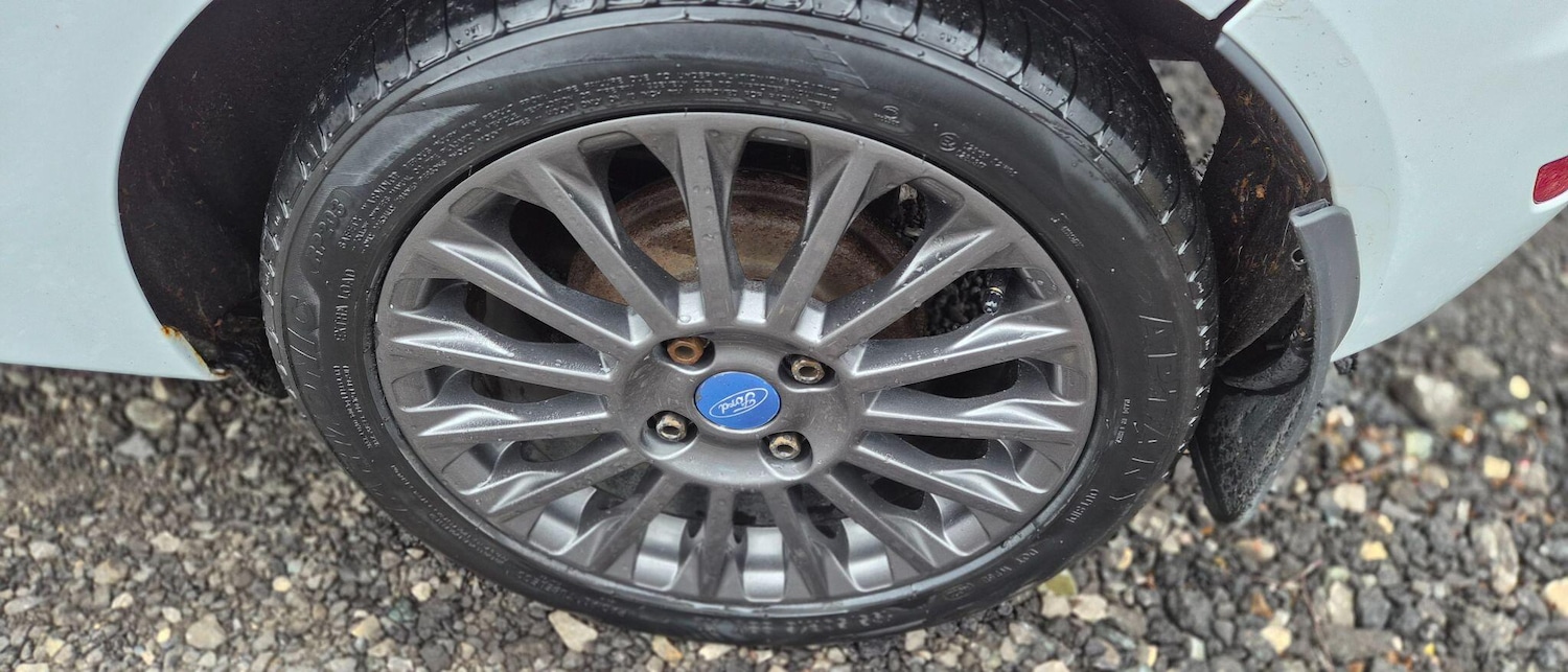 Used Ford Fiesta 2014 for sale - 76247245: Photo 27