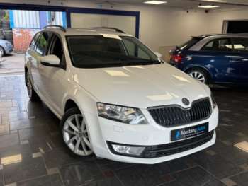 (63) - 1.6 TDI Elegance Euro 5 (s/s) 5dr