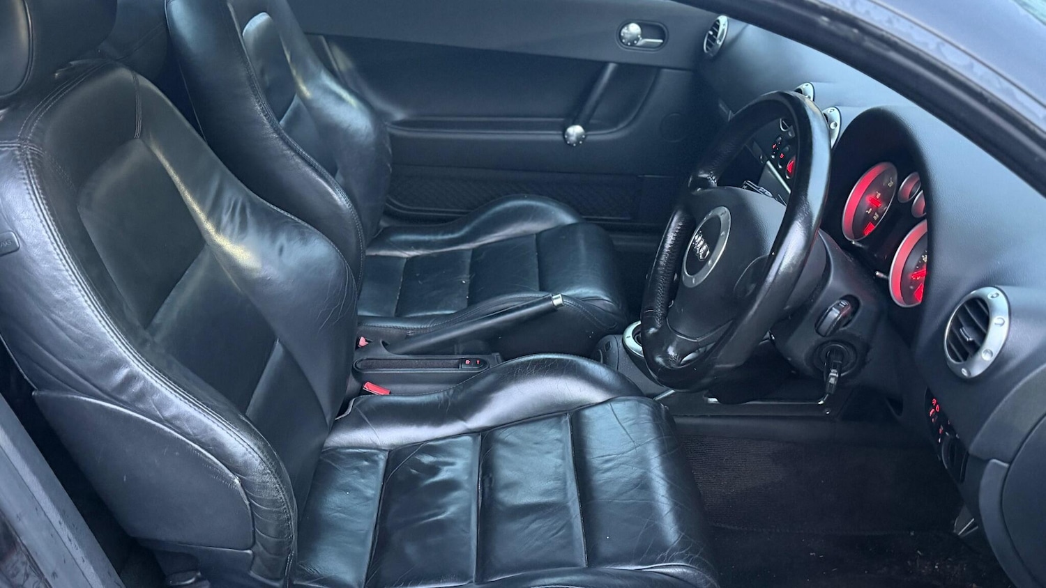 Used Audi TT 2001 for sale - 77412384: Photo 10