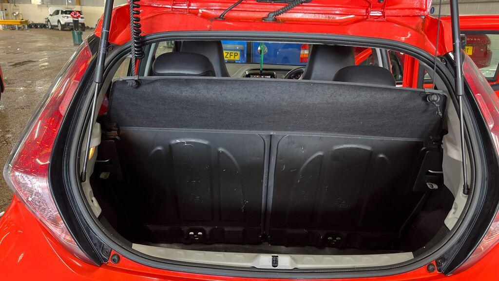 Used Toyota AYGO 2014 for sale - 78062955: Photo 9