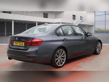 Used BMW 3 Series 2017 for sale - 77524354: Photo