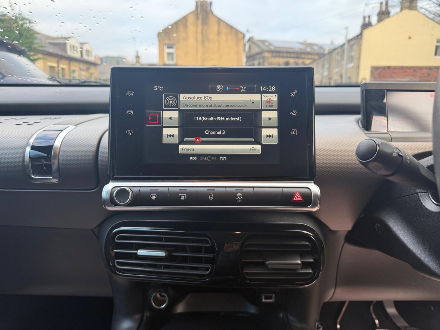 Used Citroen C4 Cactus 2015 for sale - 77084404: Photo 17