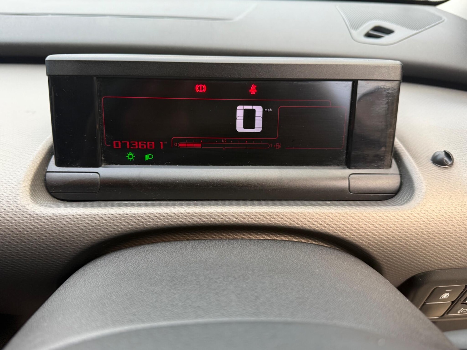 Used Citroen C4 Cactus 2015 for sale - 77084404: Photo 18