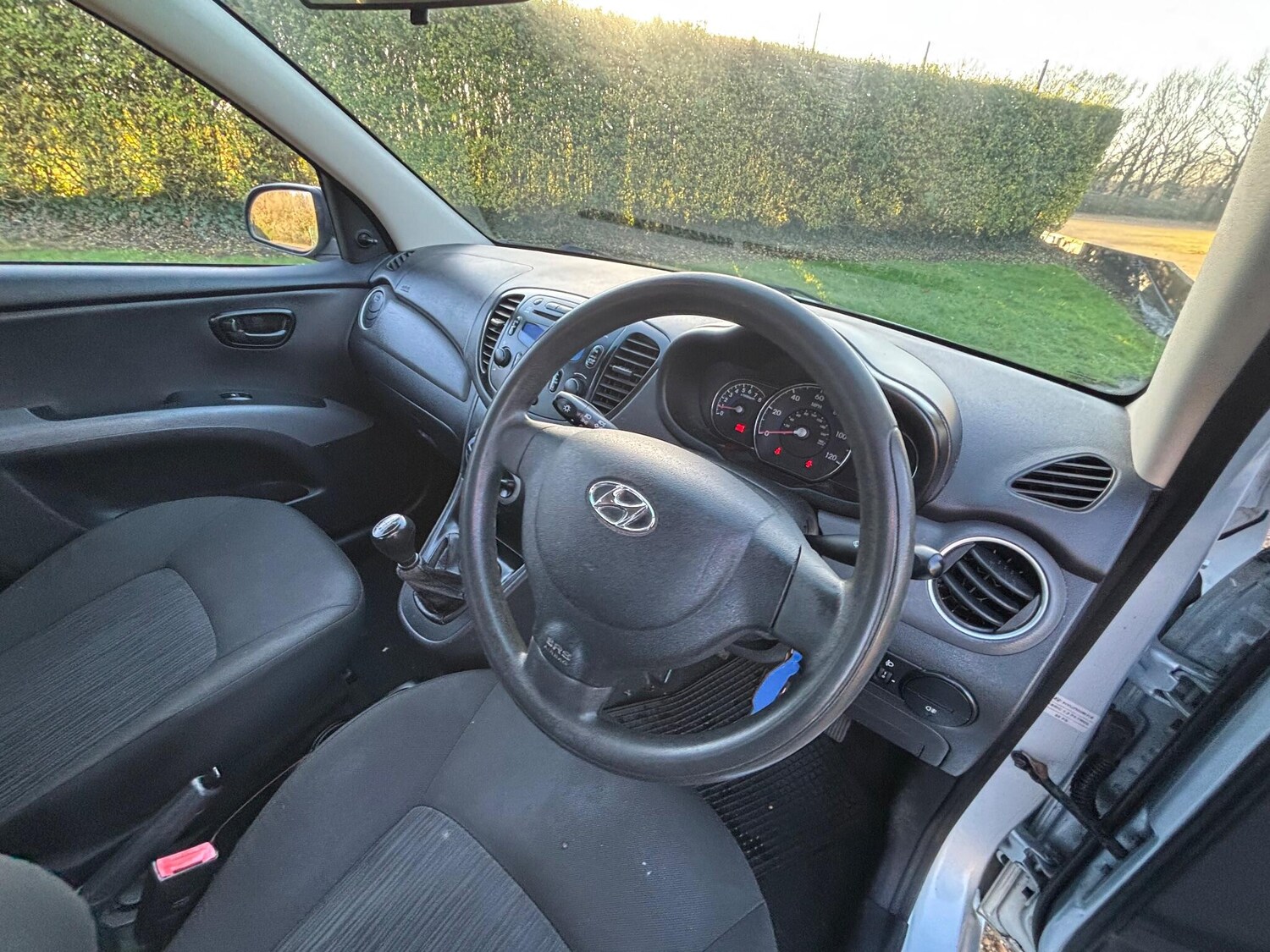 Used Hyundai i10 2012 for sale - 77075313: Photo 13