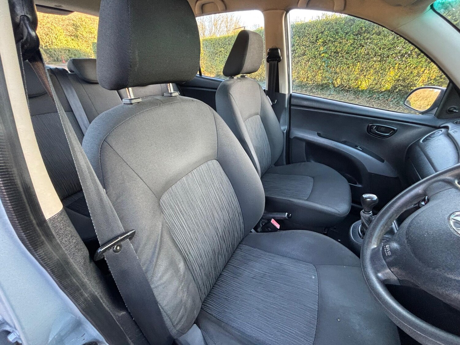 Used Hyundai i10 2012 for sale - 77075313: Photo 19