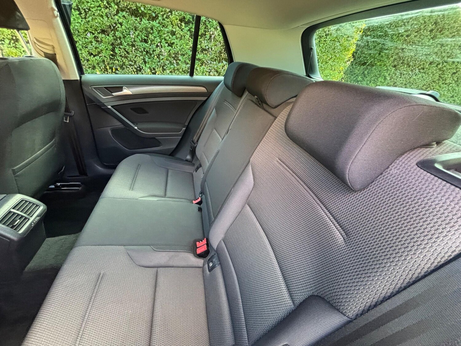 Used Volkswagen Golf 2019 for sale - 77075331: Photo 28