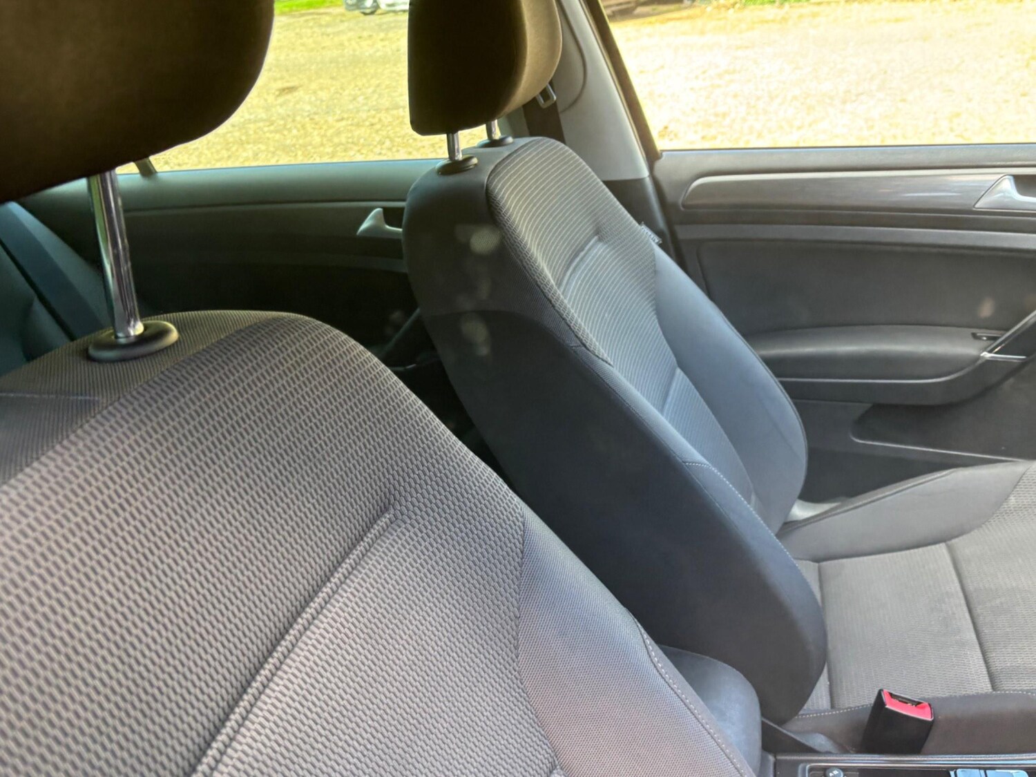 Used Volkswagen Golf 2019 for sale - 77075331: Photo 41