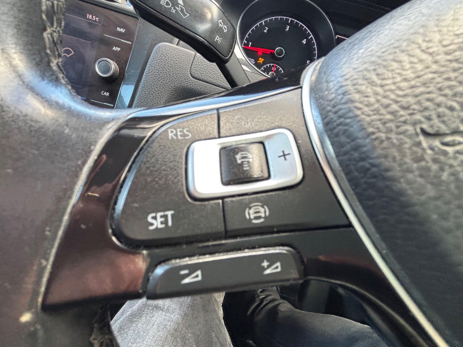 Used Volkswagen Golf 2019 for sale - 77075331: Photo 44