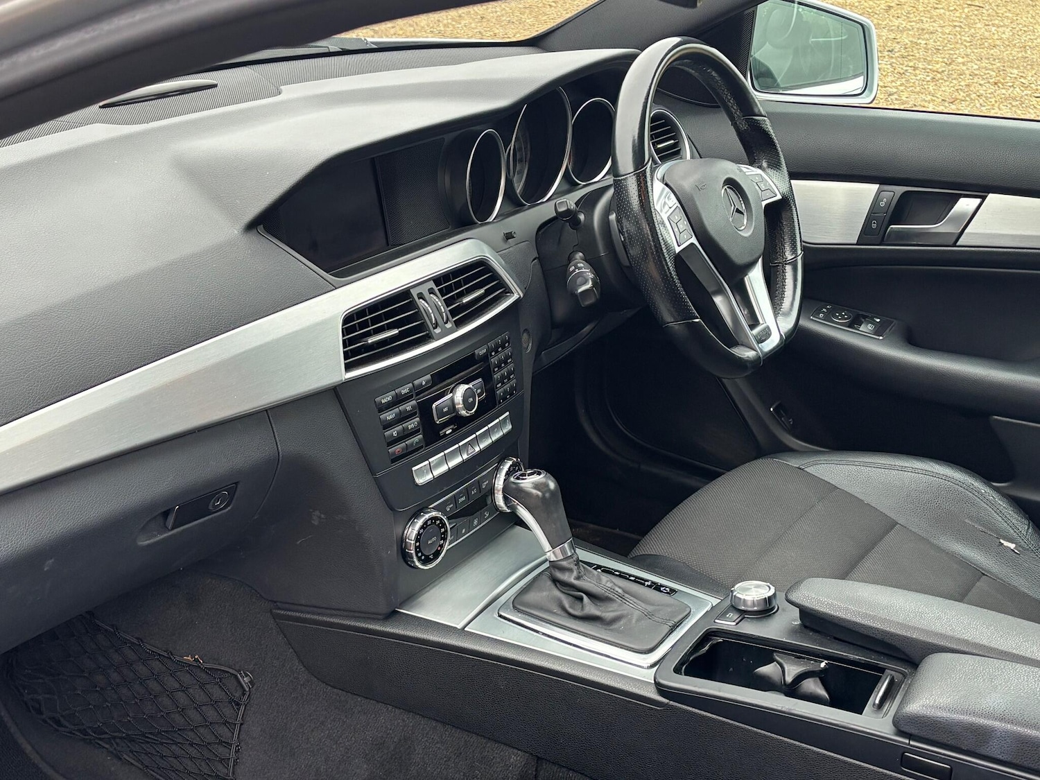 Used Mercedes-Benz C Class 2011 for sale - 77103556: Photo 15