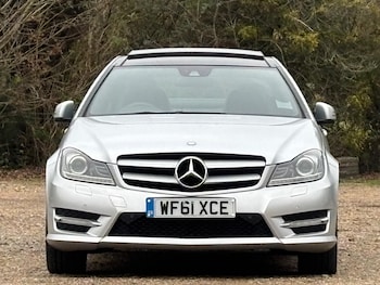 Used Mercedes-Benz C Class 2011 for sale - 77103556: Photo