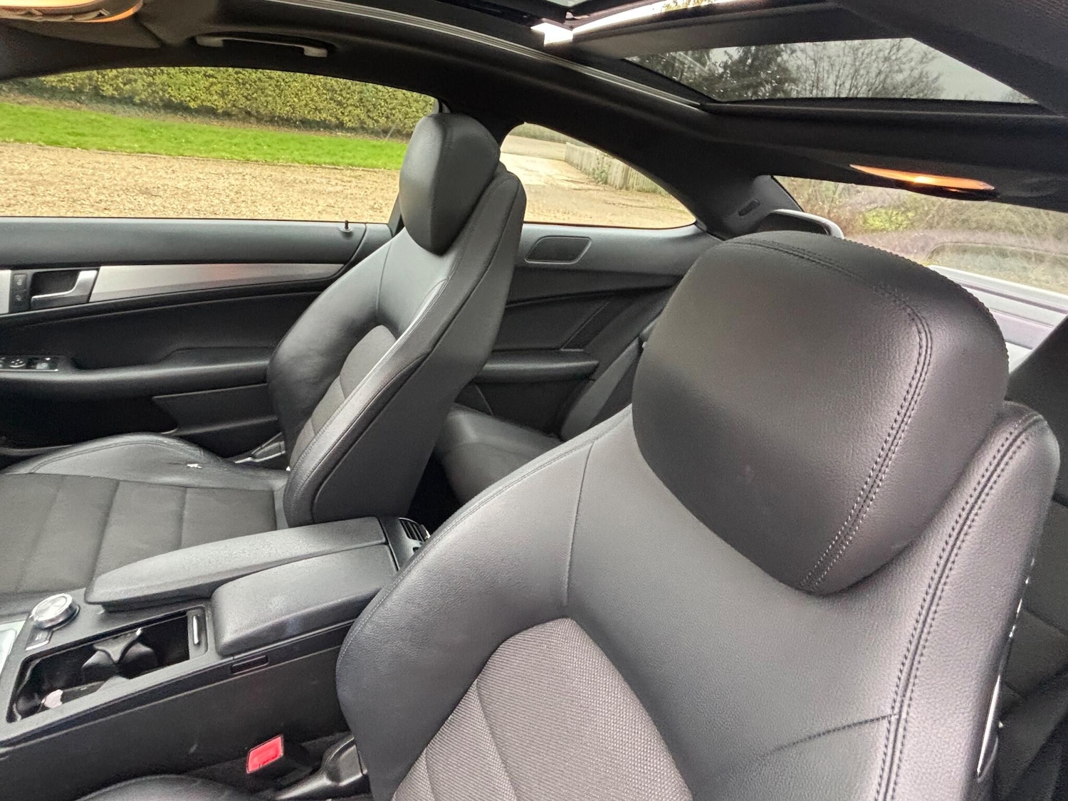 Used Mercedes-Benz C Class 2011 for sale - 77103556: Photo 33