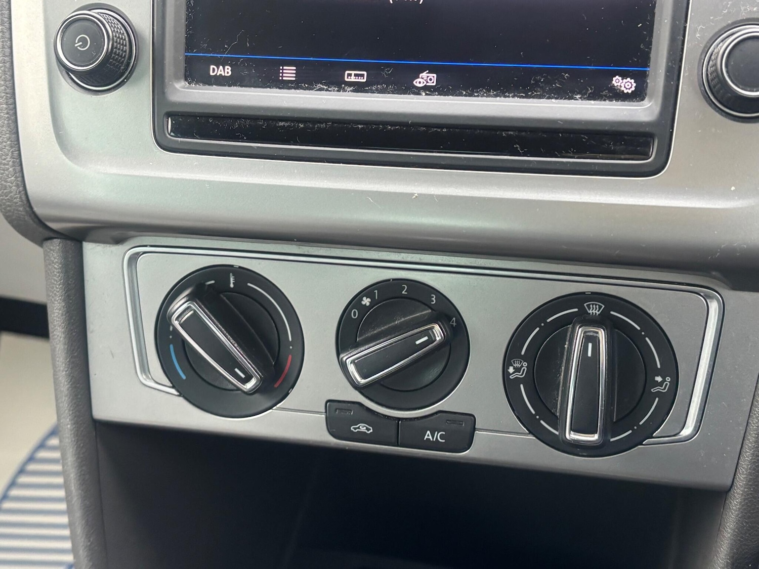 Used Volkswagen Polo 2017 for sale - 77163570: Photo 29