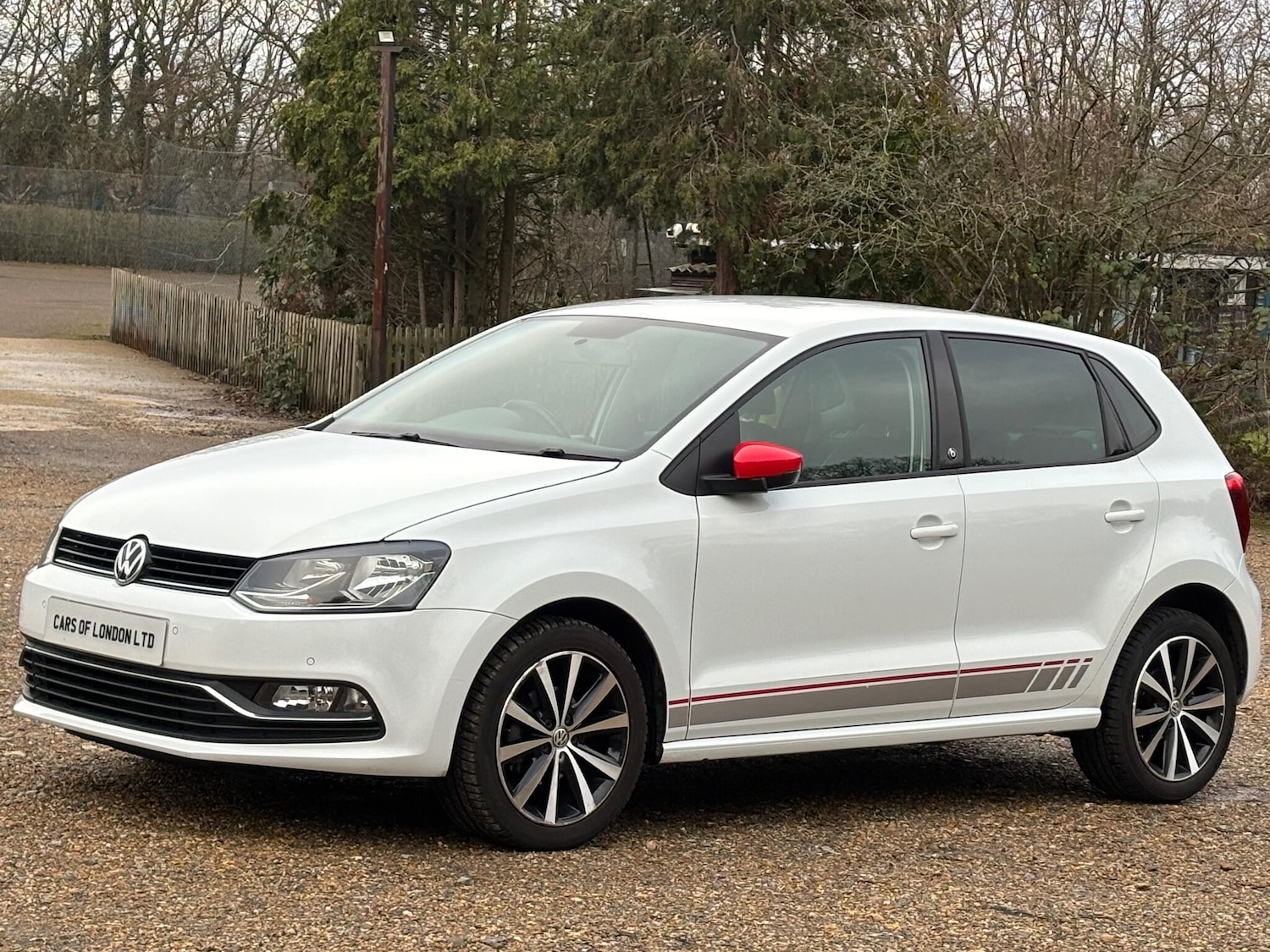 Used Volkswagen Polo 2017 for sale - 77163570: Photo 3