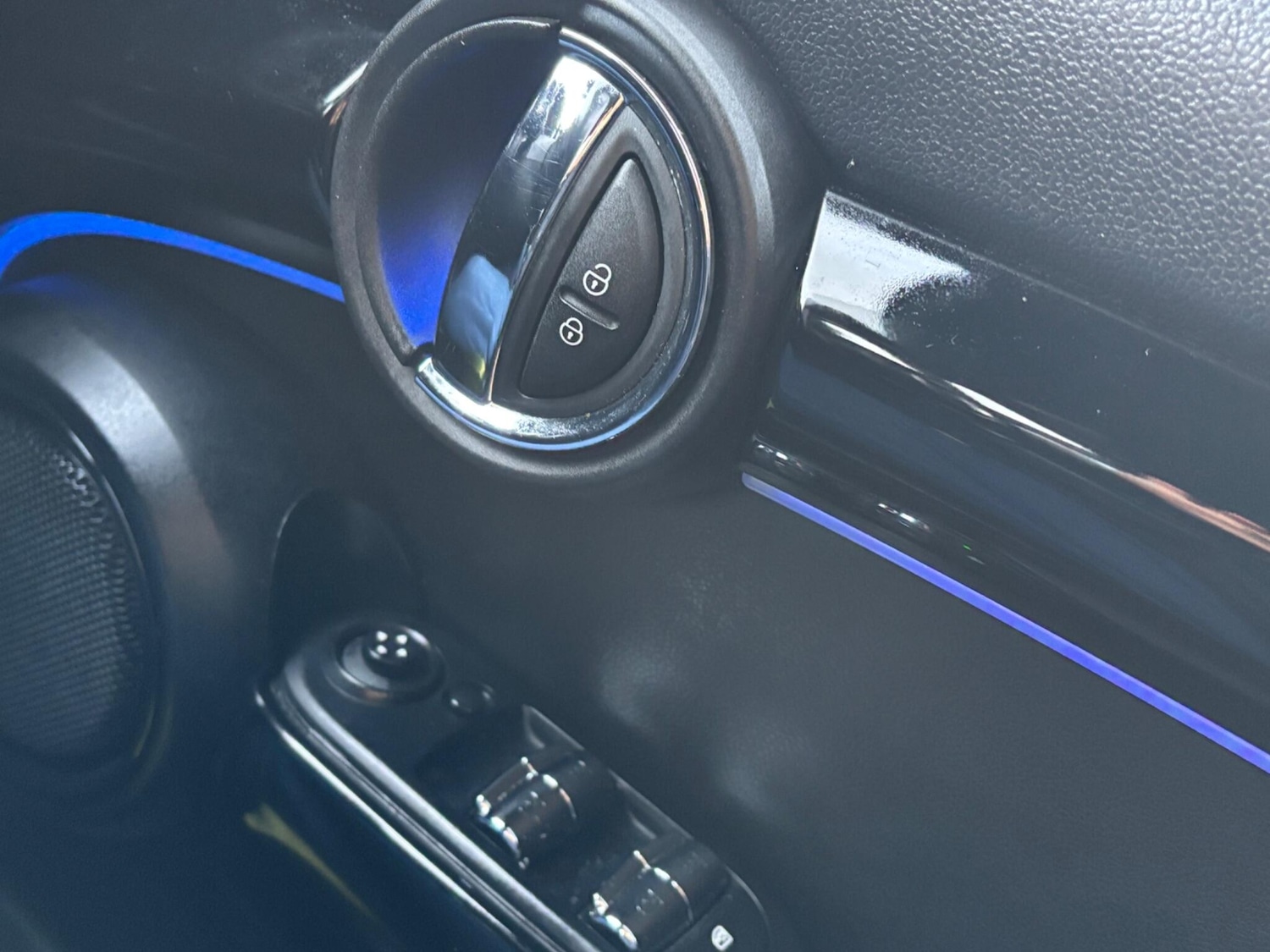 Used MINI Hatch 2017 for sale - 77238094: Photo 59