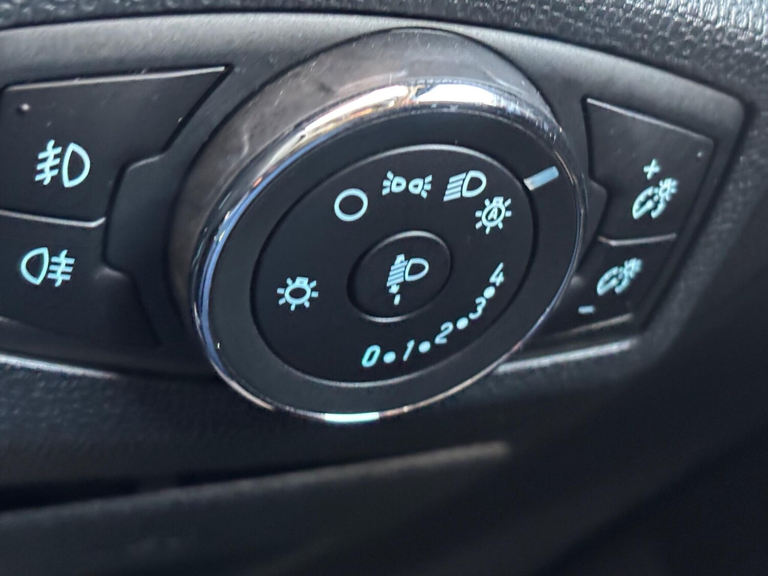 Used Ford Ecosport for sale - 77075322: Photo 34