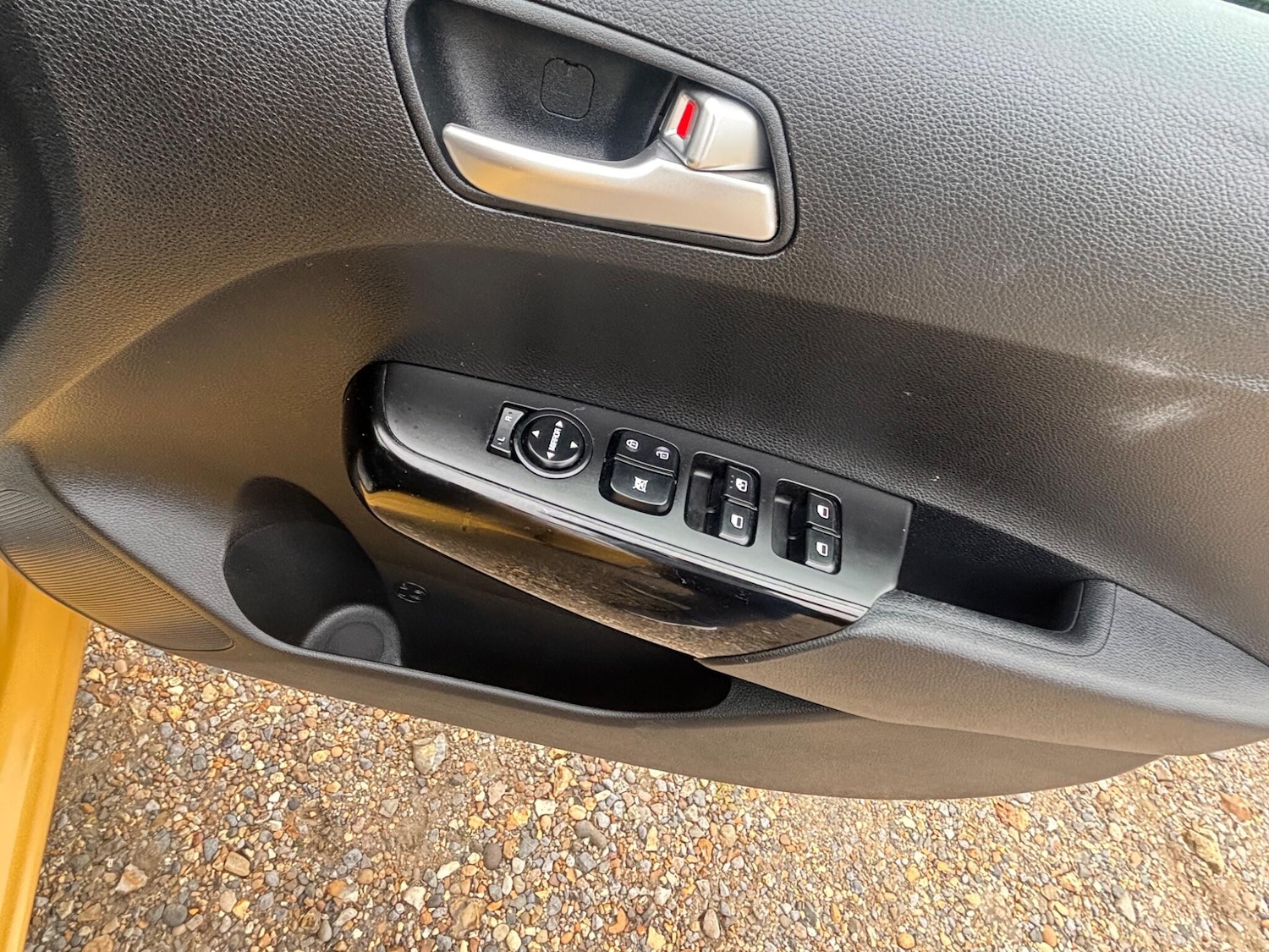 Used Kia Picanto 2021 for sale - 77075323: Photo 29