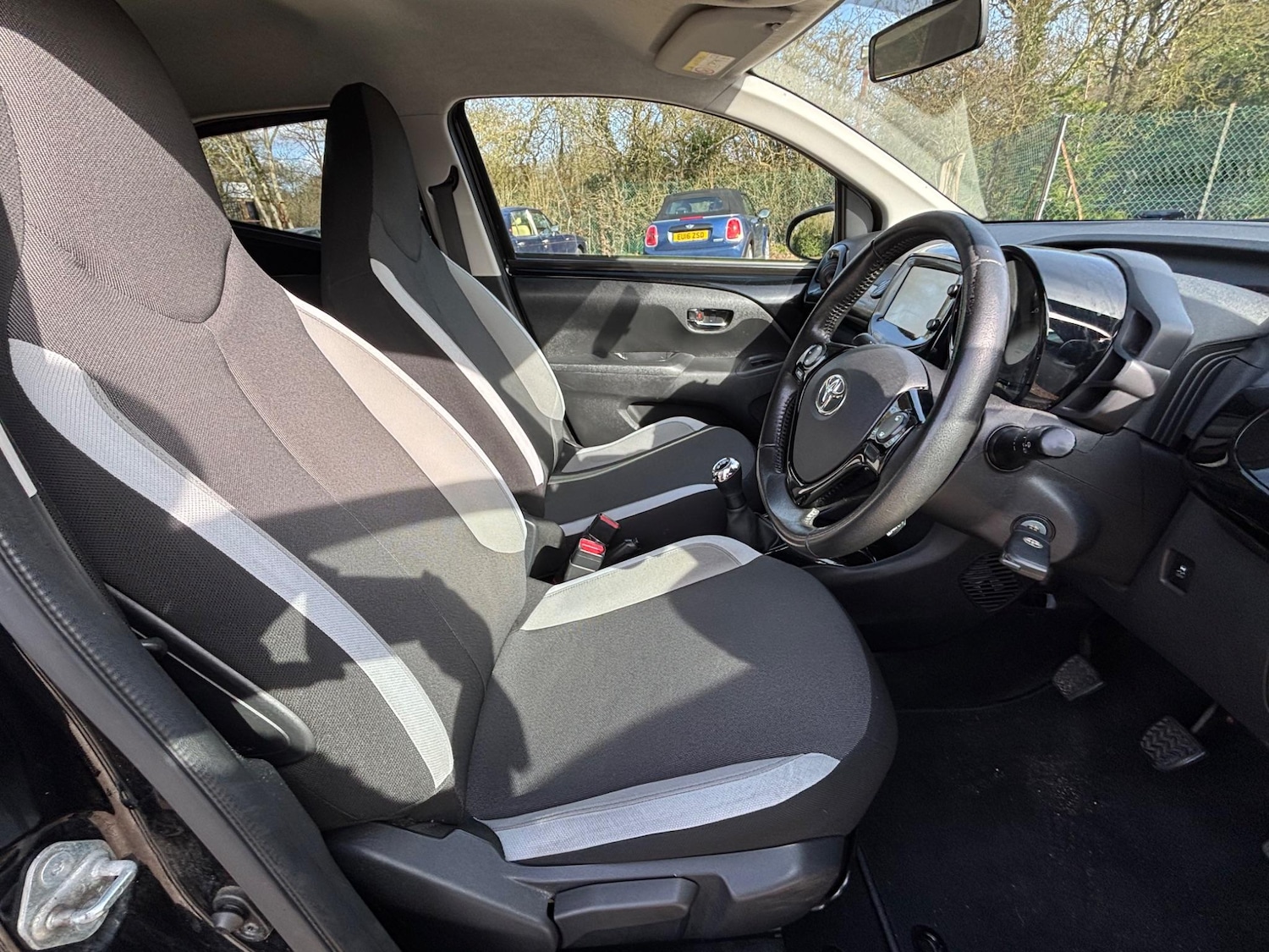 Used Toyota AYGO 2018 for sale - 77075330: Photo 20