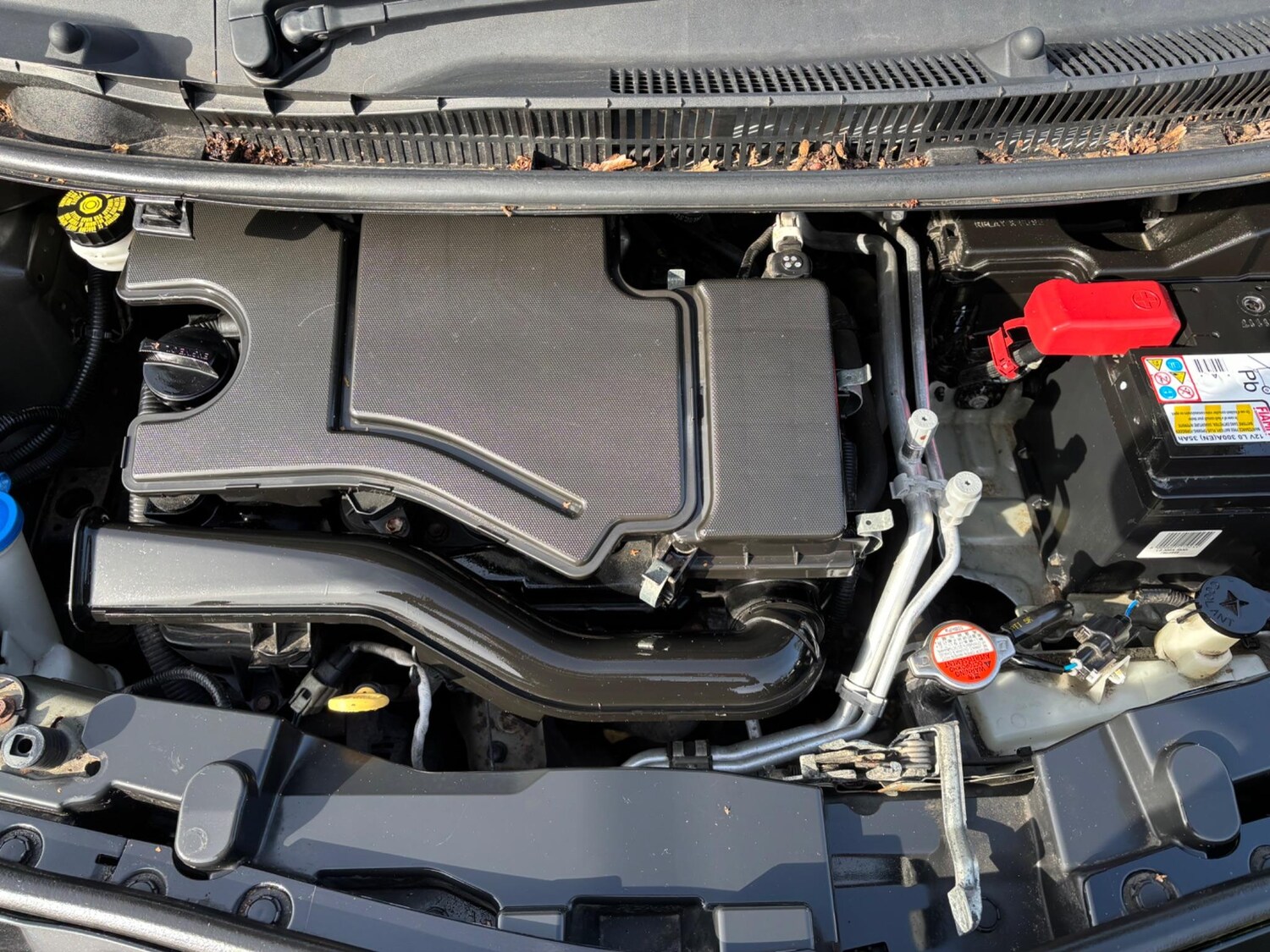 Used Toyota AYGO 2018 for sale - 77075330: Photo 28