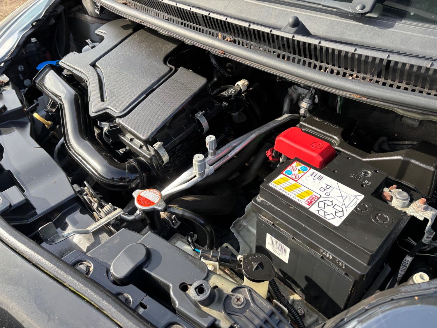 Used Toyota AYGO 2018 for sale - 77075330: Photo 32