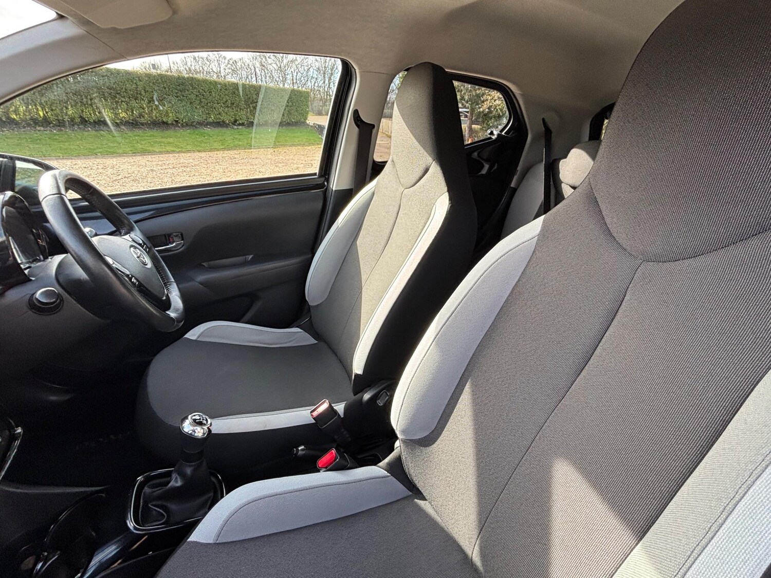 Used Toyota AYGO 2018 for sale - 77075330: Photo 44