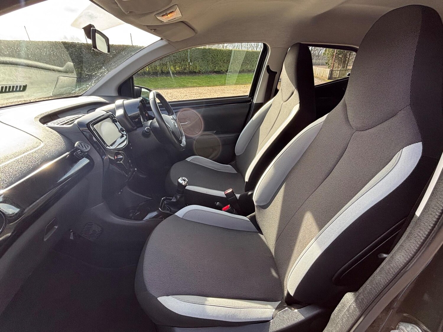 Used Toyota AYGO 2018 for sale - 77075330: Photo 46