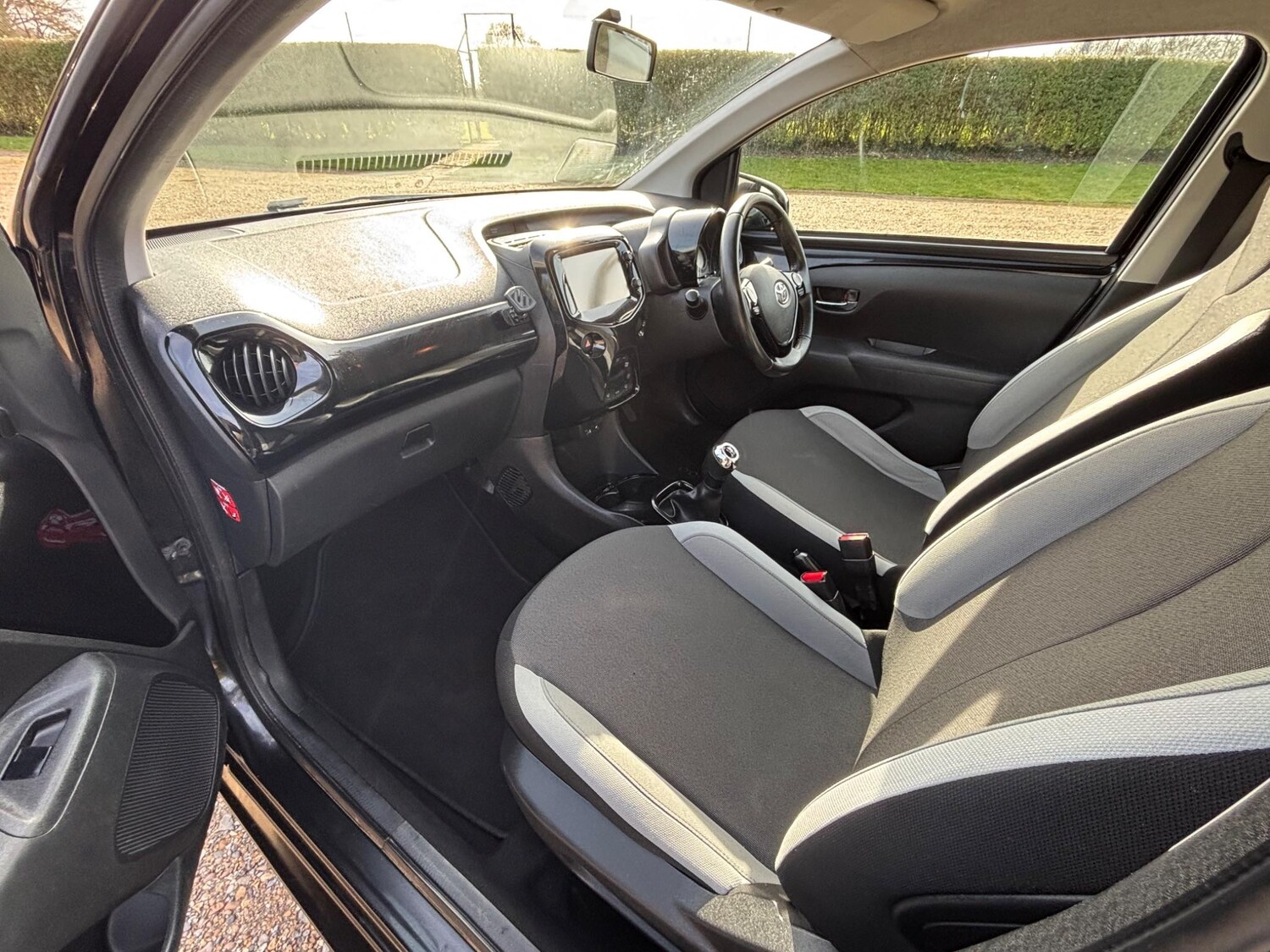 Used Toyota AYGO 2018 for sale - 77075330: Photo 47