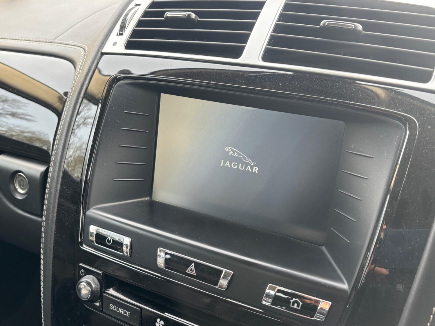 Used Jaguar XK 2011 for sale - 77585751: Photo 30