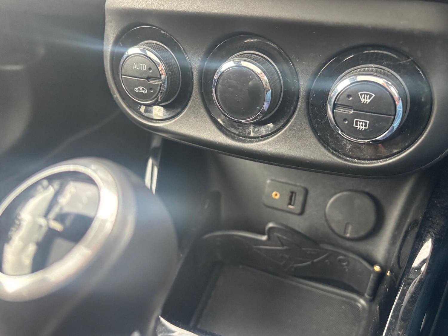 Used Vauxhall ADAM 2014 for sale - 77075326: Photo 27