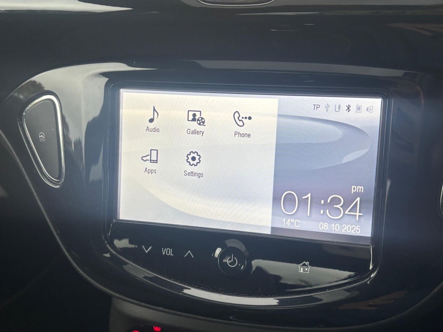 Used Vauxhall ADAM 2014 for sale - 77075326: Photo 36