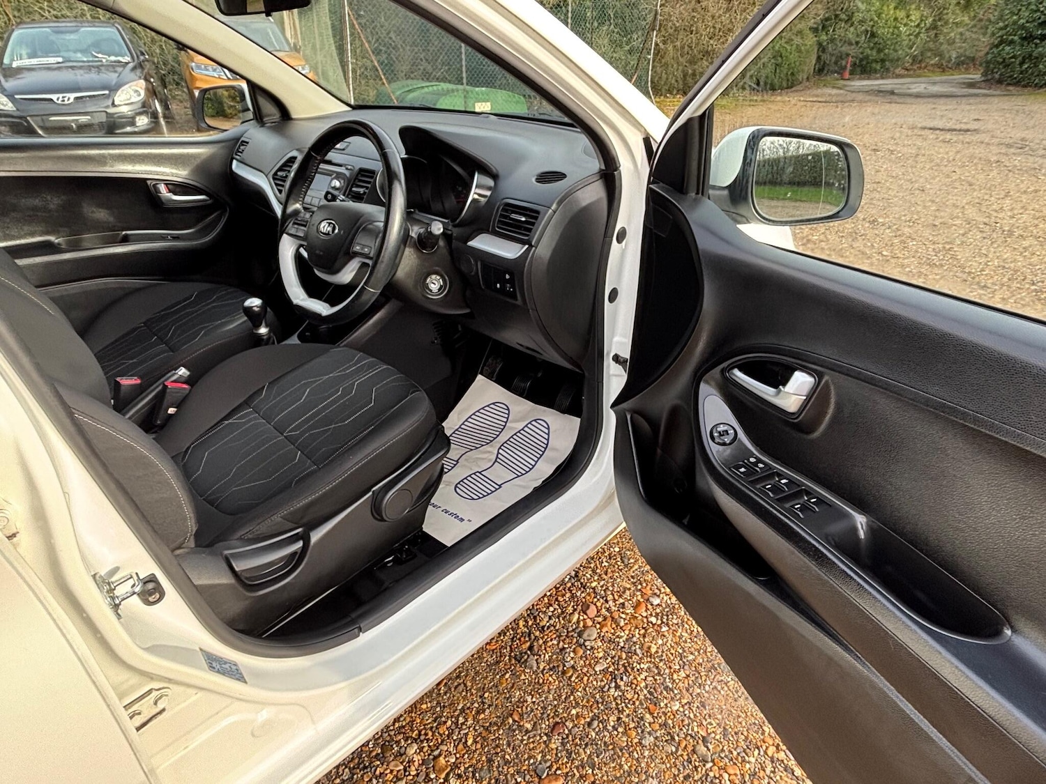 Used Kia Picanto 2015 for sale - 77081791: Photo 25