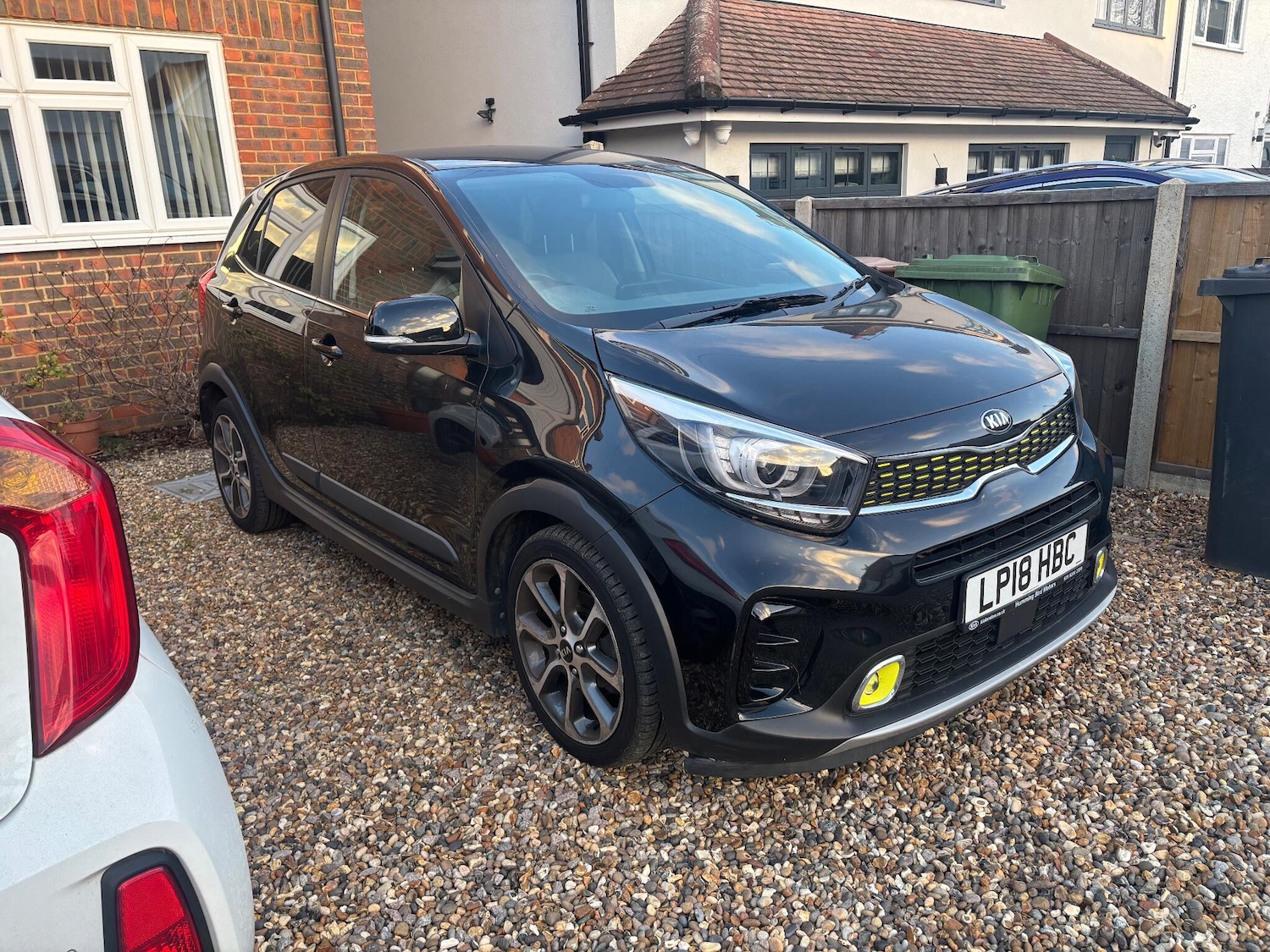 Used Kia Picanto 2018 for sale - 77081808: Photo 2