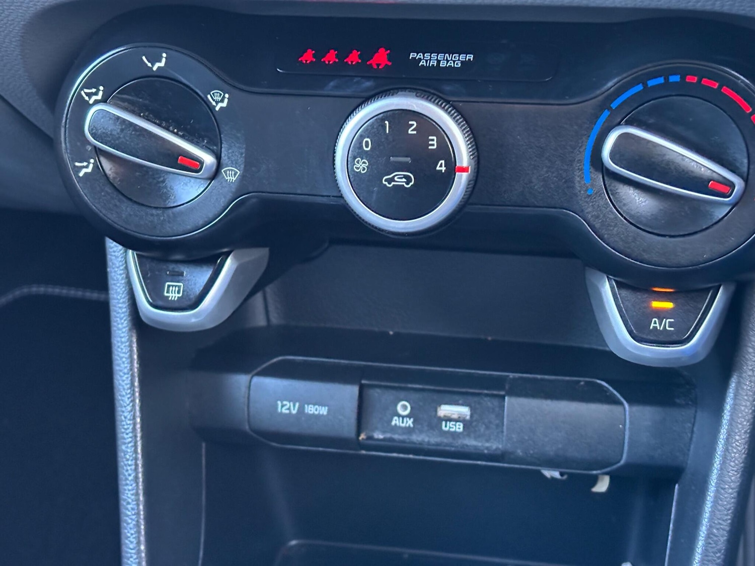 Used Kia Picanto 2018 for sale - 77081808: Photo 44