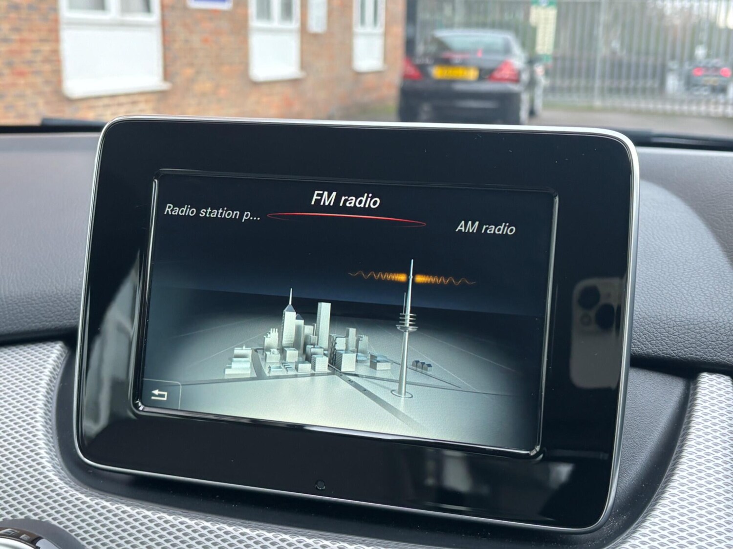 Used Mercedes-Benz B Class 2015 for sale - 77479340: Photo 39